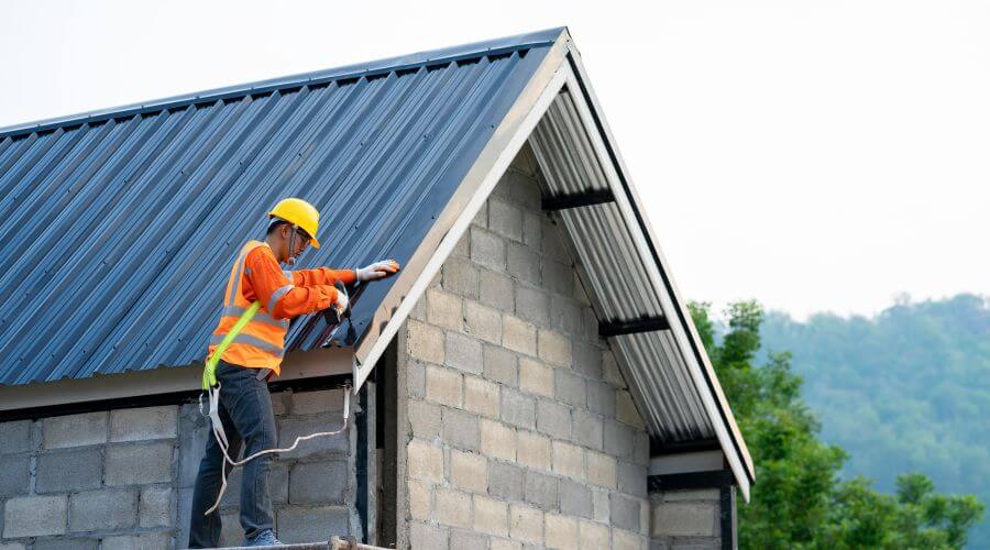 Expert top industrial roofings services in Kitts Hill, OH